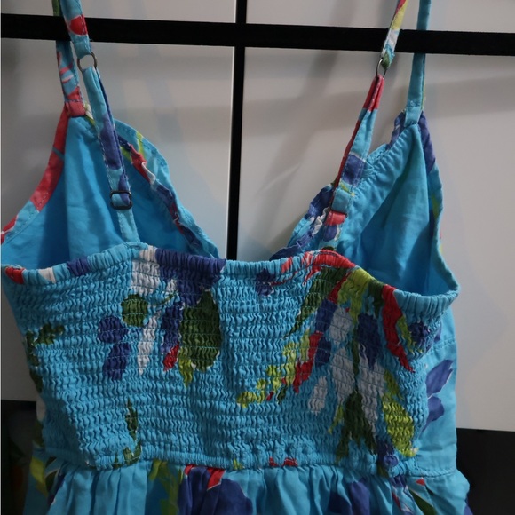 Hollister | Blue and Green Patterned Top - Picture 3 of 4